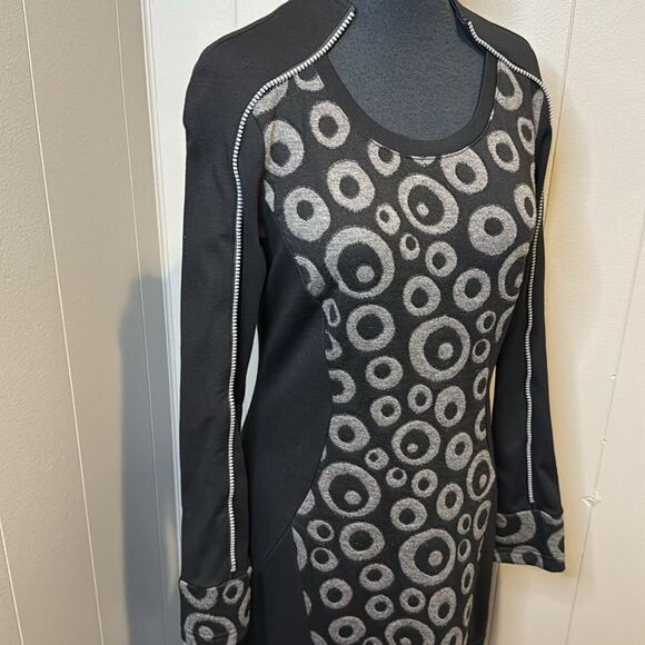 Vintage Concept black, gray circles panel & cuffs zipper accent shift midi Small - Picture 3 of 5
